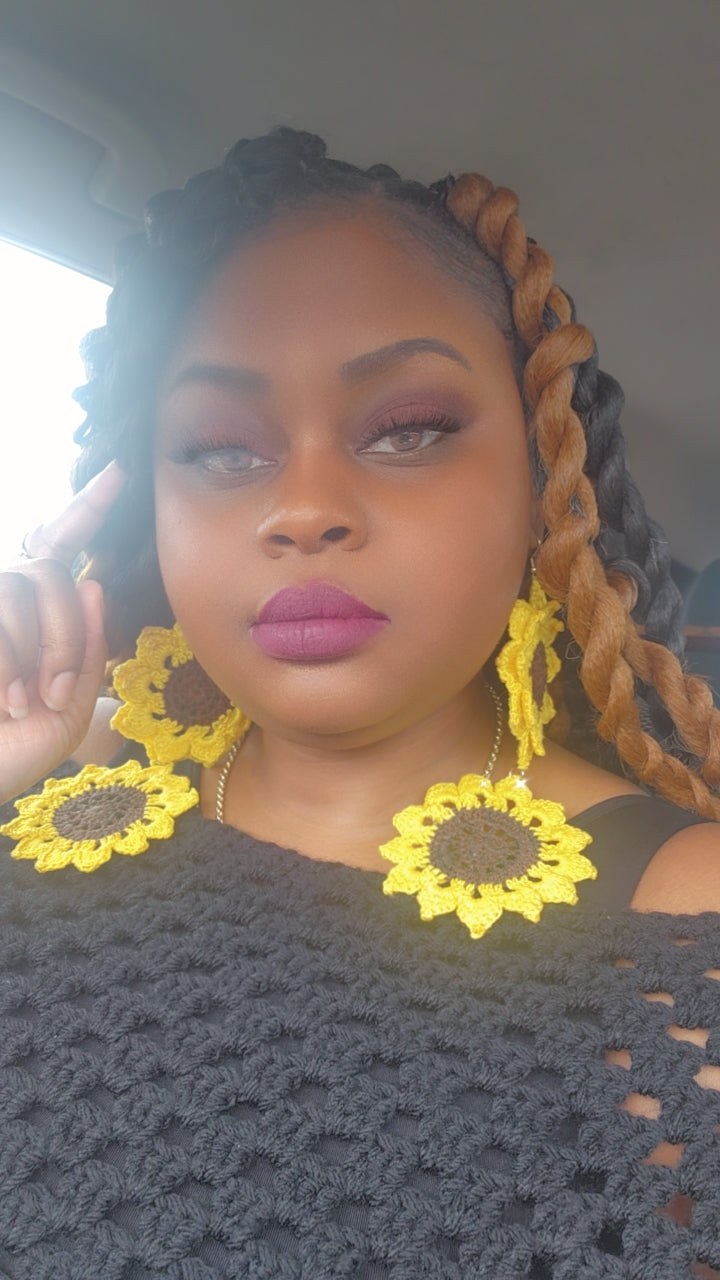 Sunflower Sunshine double flower earrings  image 2